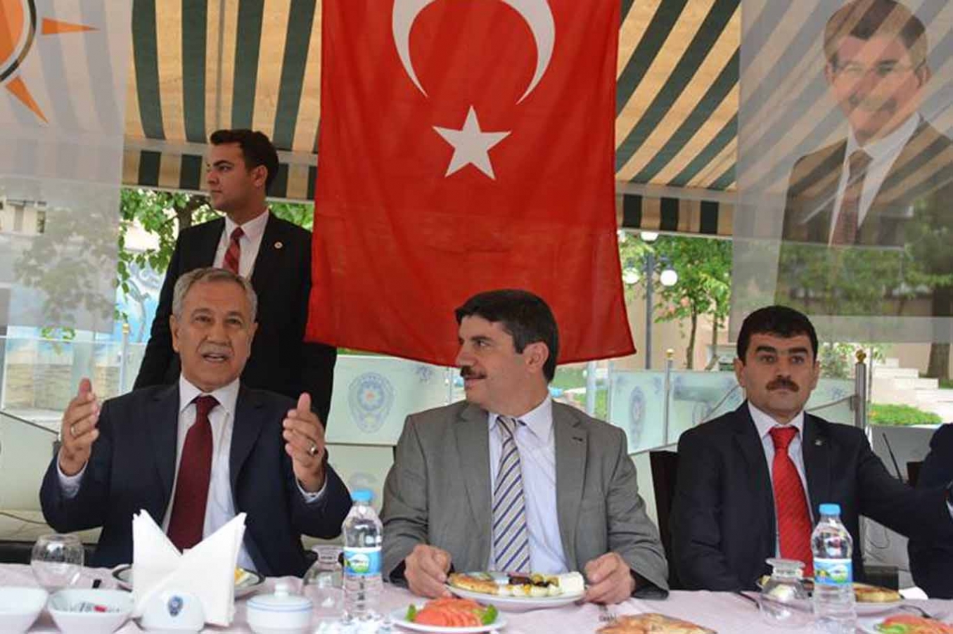 Bülent Arınç Siirt’te Bülent Arınç Siirt’te